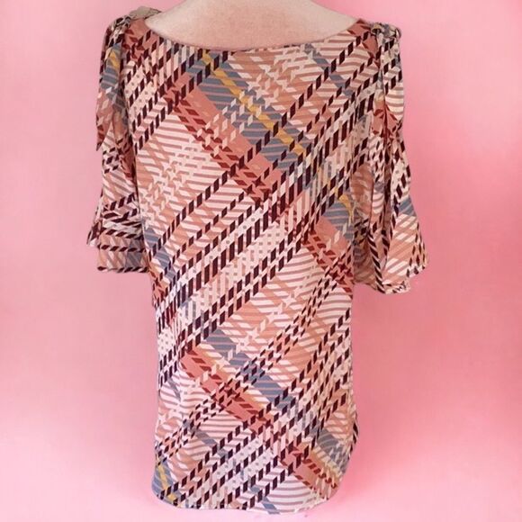 7TH AVENUE NEW YORK AND COMPANY SMALL TOP BLOUSE FLUTTER SLEEVES - Picture 3 of 7